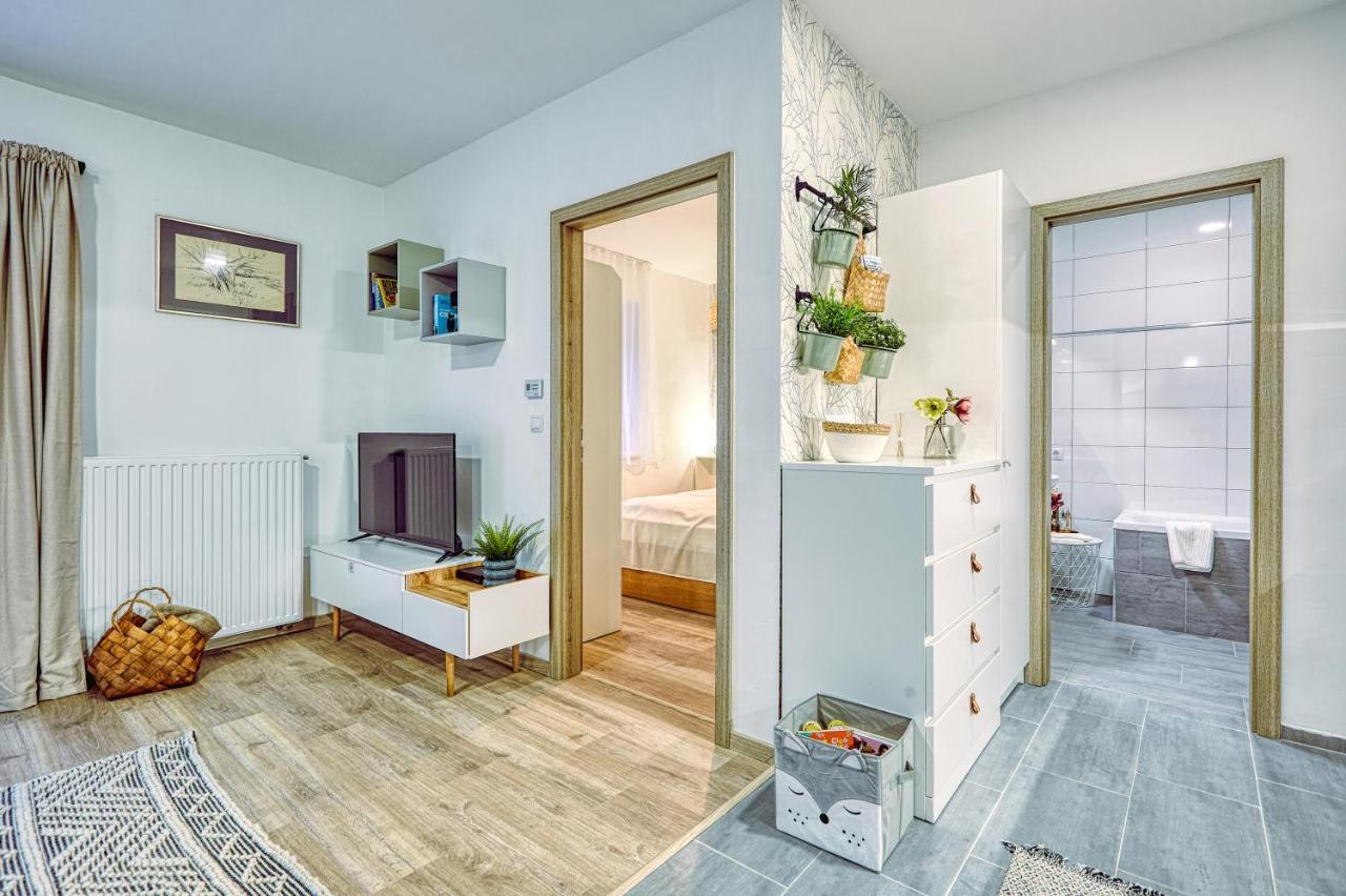 Harol Home & Bike Fertőrákos Bagian luar foto